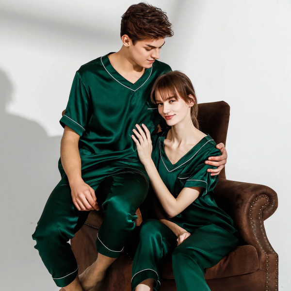 Slipintosoft Presents New Collection of Matching Pajamas for Couples