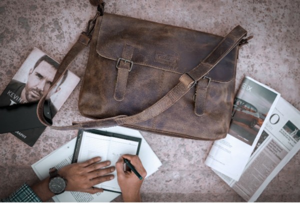 Leather Messenger Bags For All Seasons By The Alaskan Leather Company