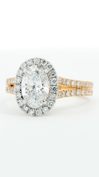 Novita Diamonds Explores the Sparkle: Diamonds in Movies, Music, and Celebrity Engagements